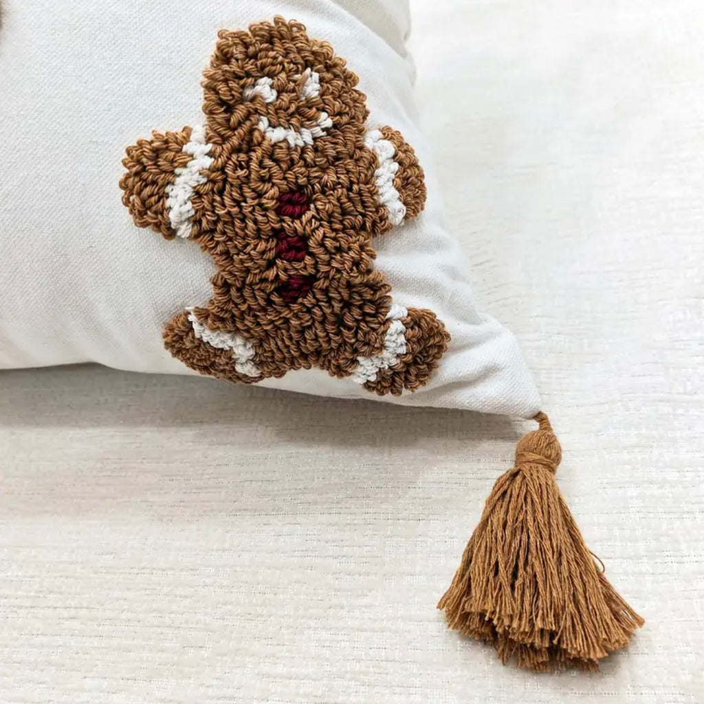 KISSENBEZUG | GESTICKTE LEBKUCHENMÄNNER