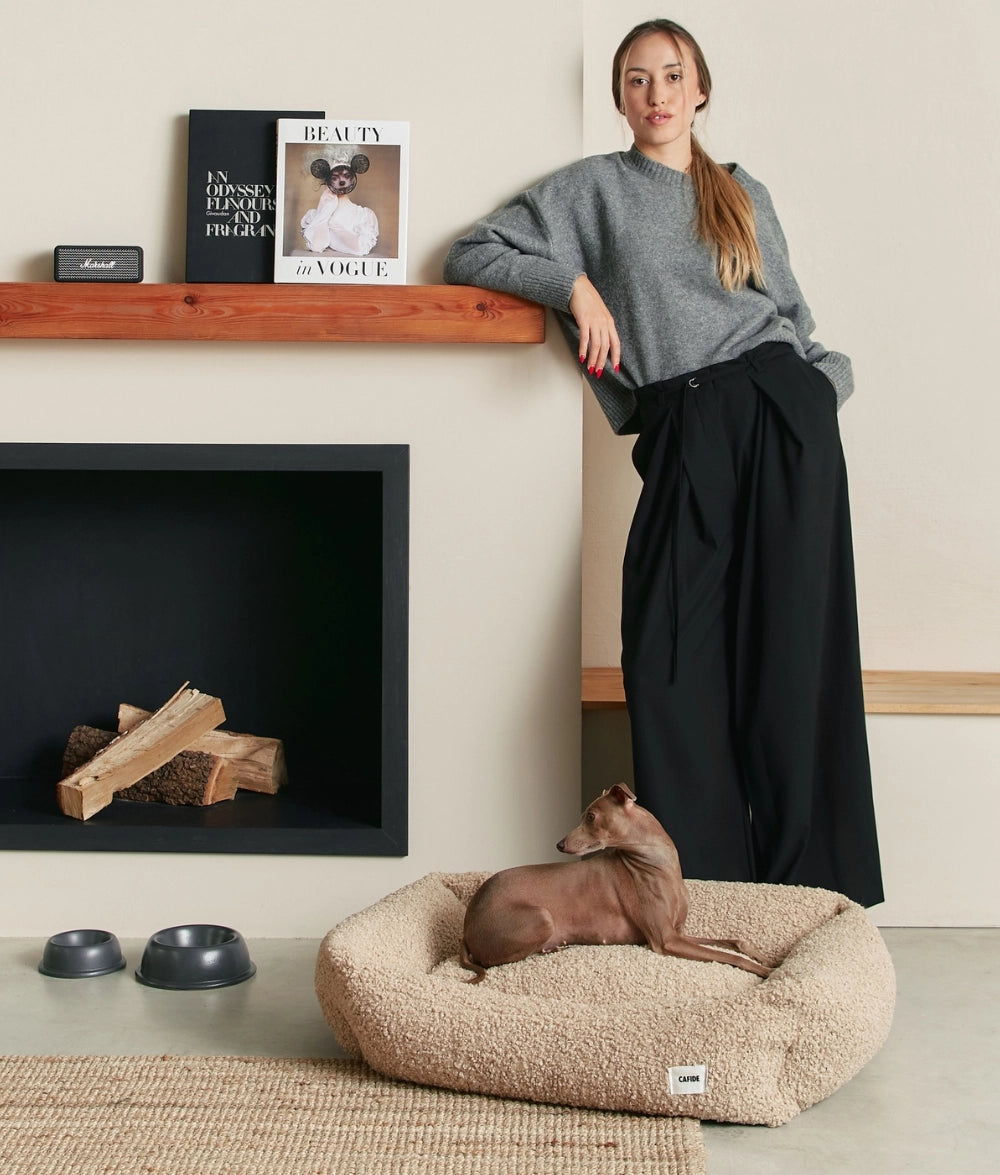 SNOZY HUNDEBETT MIT TEDDYFELL (BEIGE)
