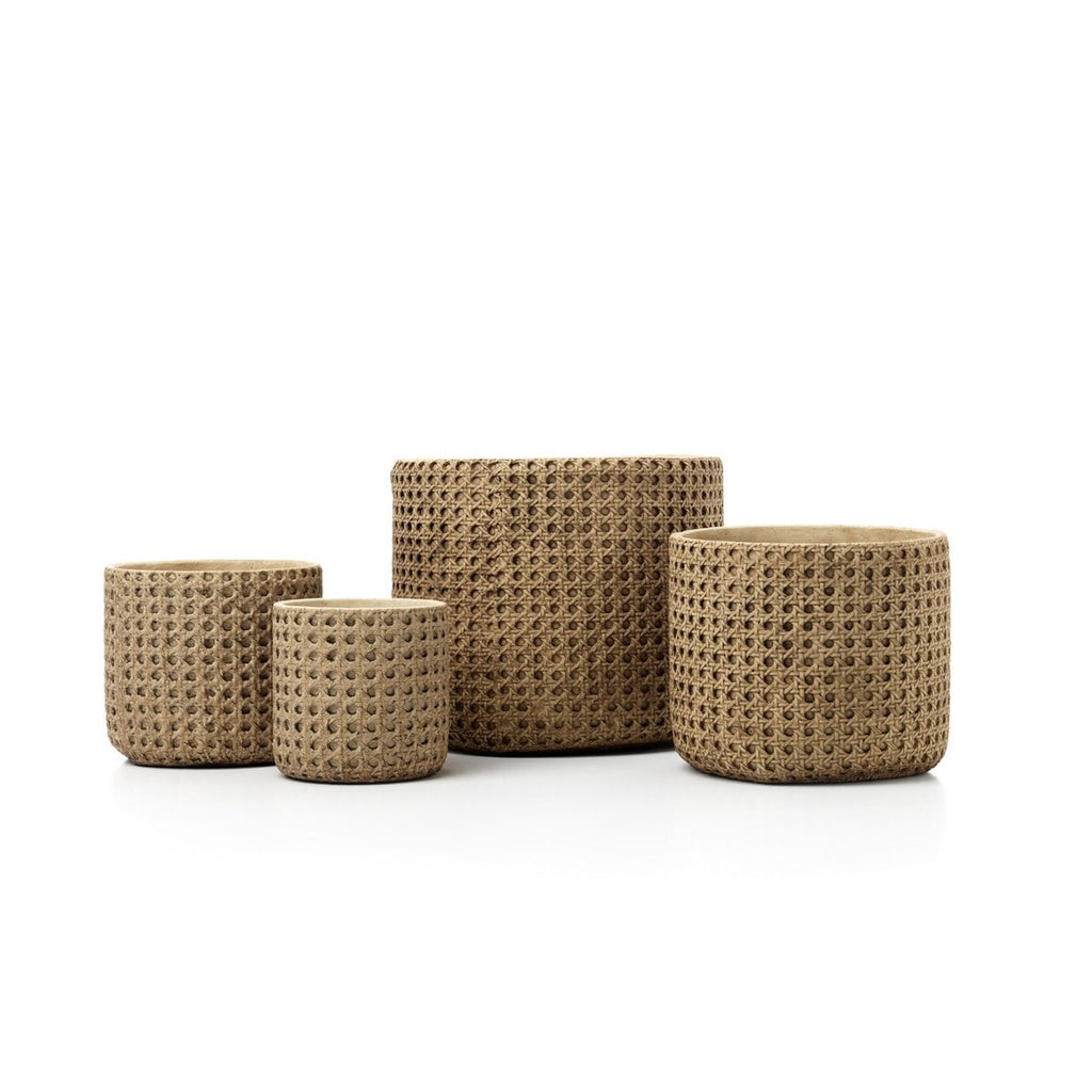 BETON ÜBERTOPF MIT RATTANROCK - 20cm