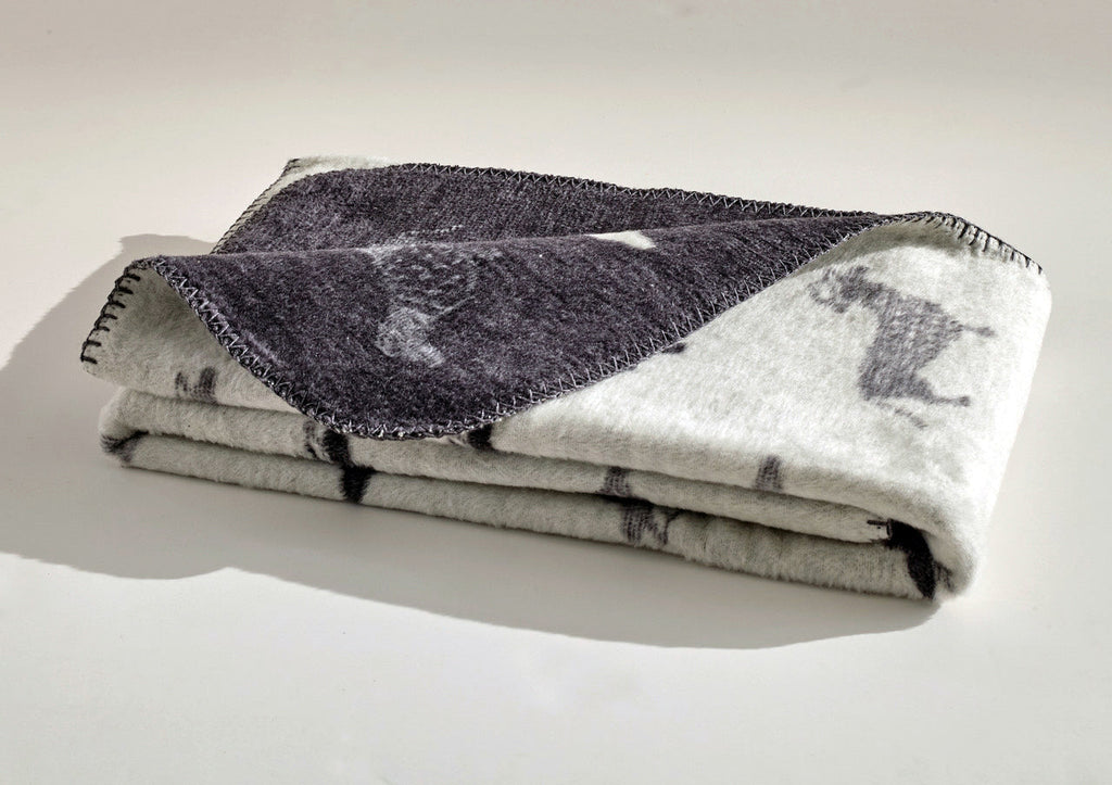 WENDEDECKE MIT DACKELMOTIV