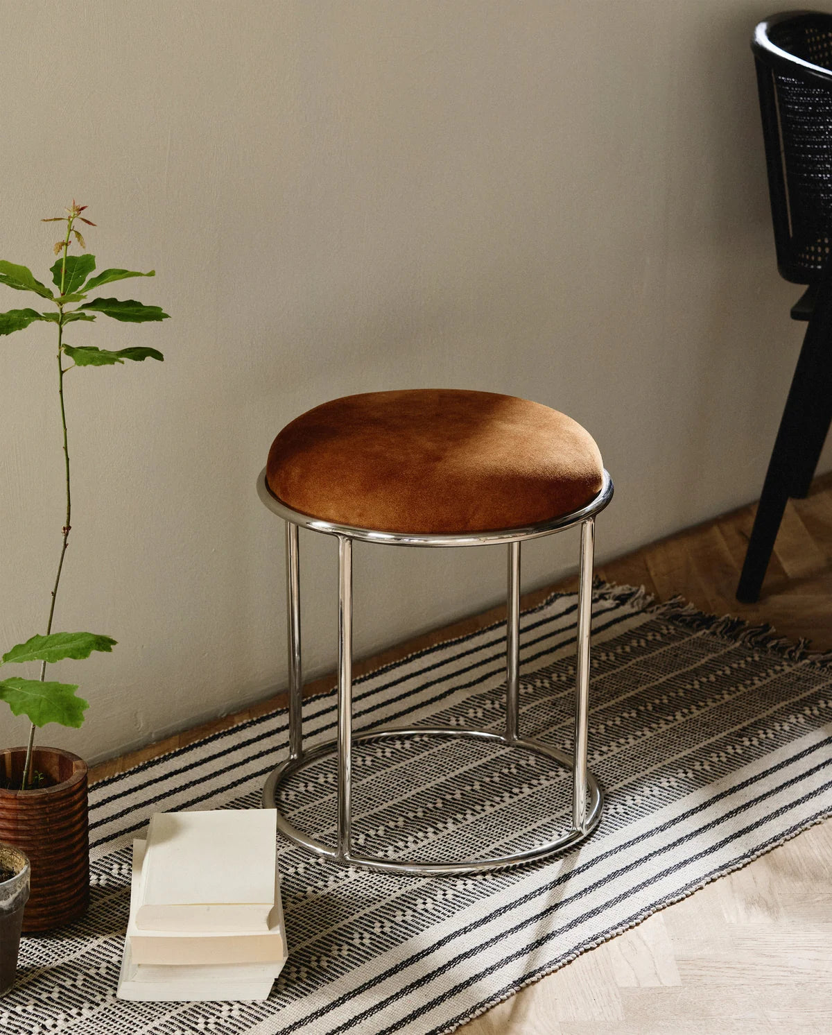 LEDER HOCKER (BRAUN)