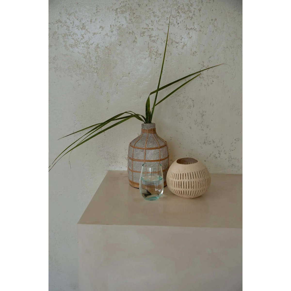 WASSERGLAS AUS RECYCELTEM GLAS