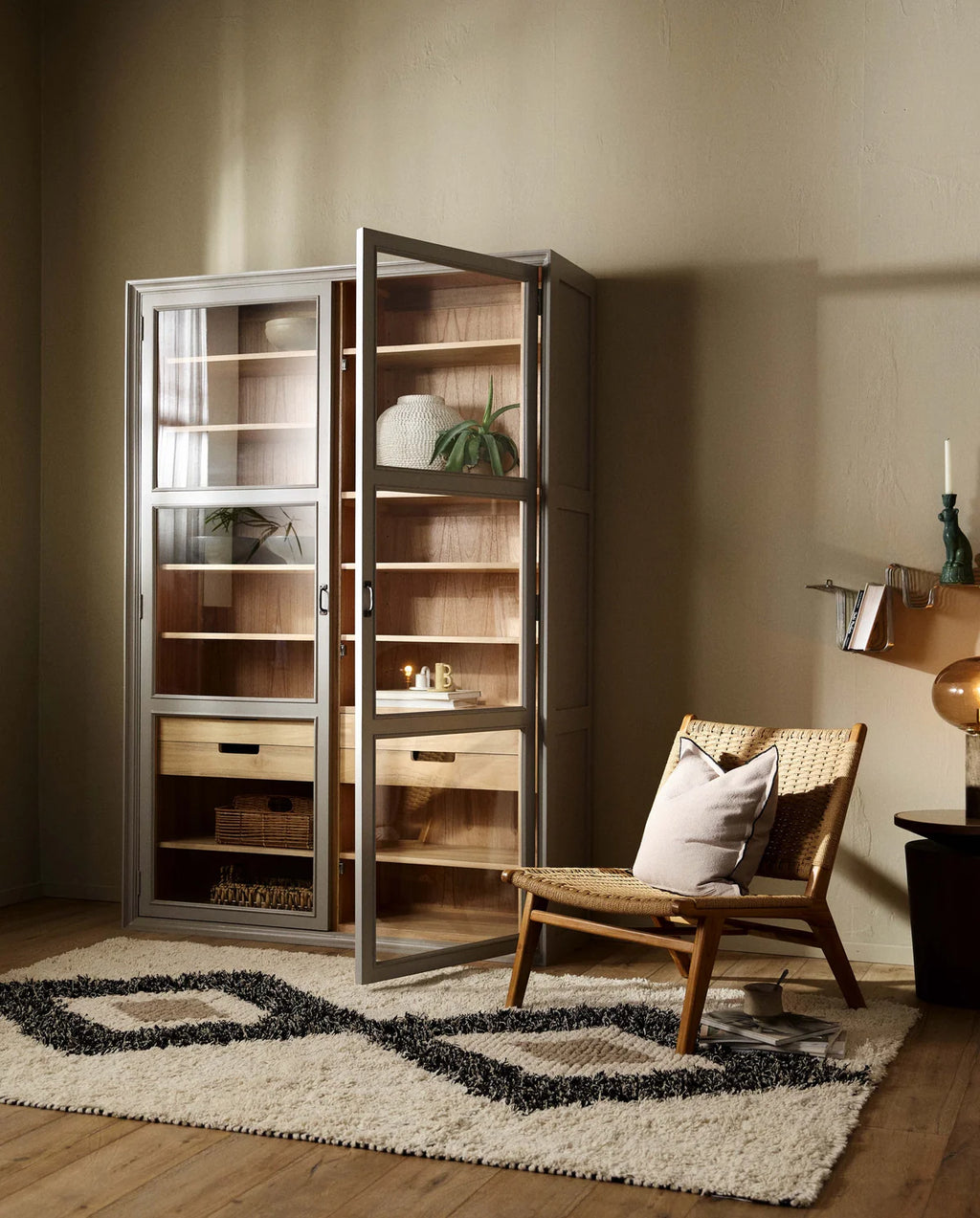 LOUNGESESSEL AUS TEAKHOLZ