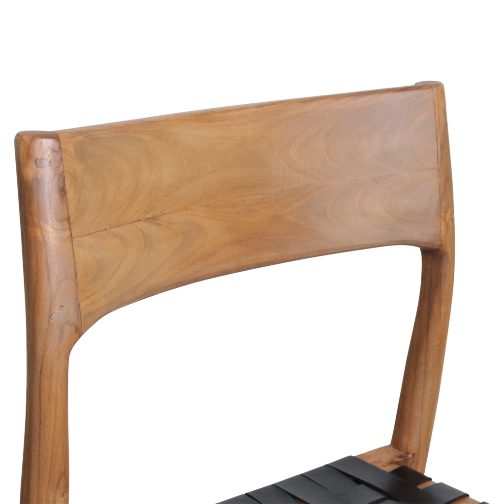 ESSZIMMERSTUHL AUS TEAKHOLZ MIT LEDERSITZFLÄCHE (SCHWARZ)