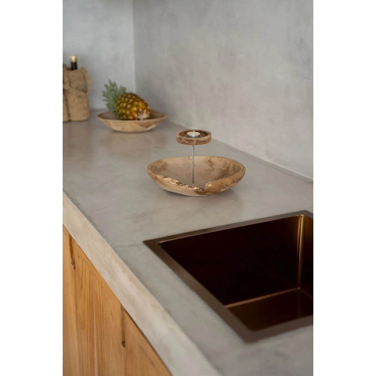 KERZENTELLER AUS TEAKHOLZ