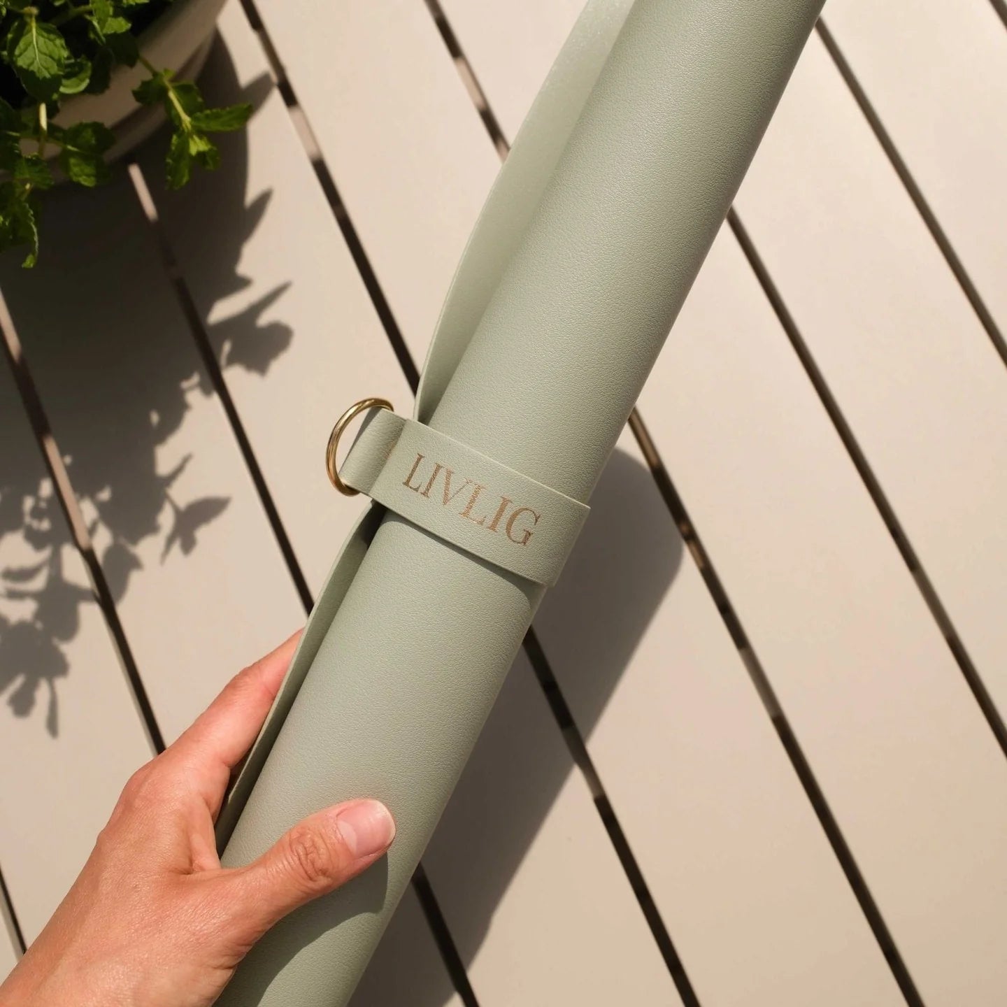 PFLANZMATTE AUS KUNSTLEDER (HOMEFARMING GREEN)