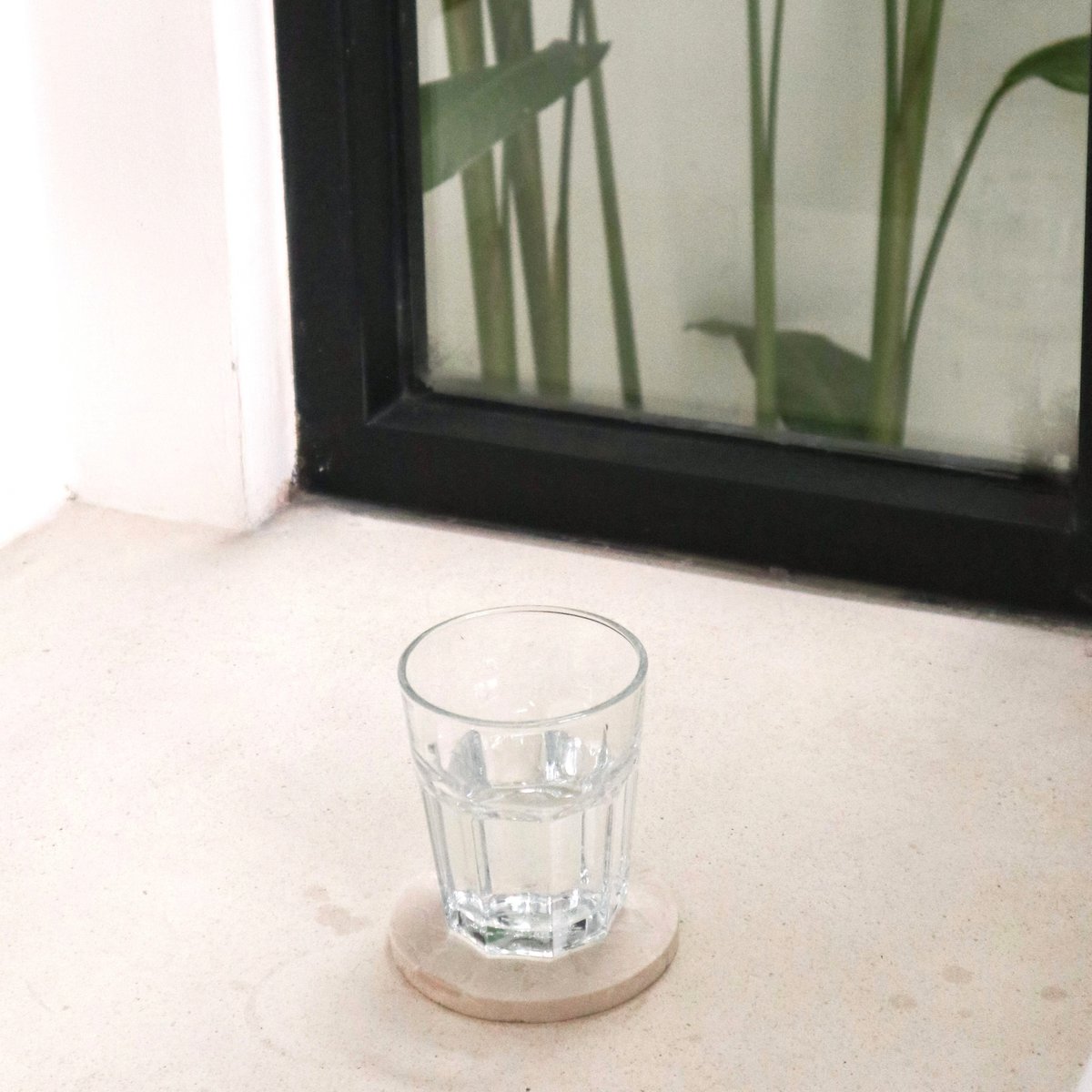 MARMOR UNTERSETZER (WEIß)