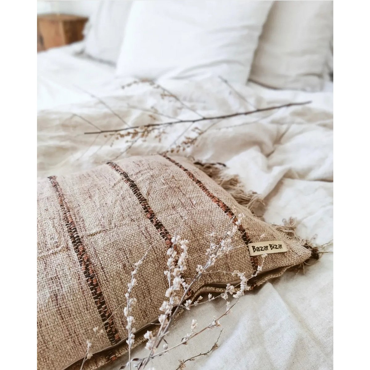 HANDGEWEBTER KISSENBEZUG (BEIGE SCHWARZ) - 30 x 50cm