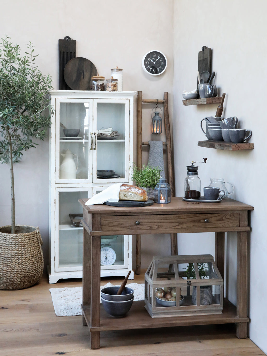 Vitrinenschrank mit 4 Glastüren antique creme - Ansicht 3