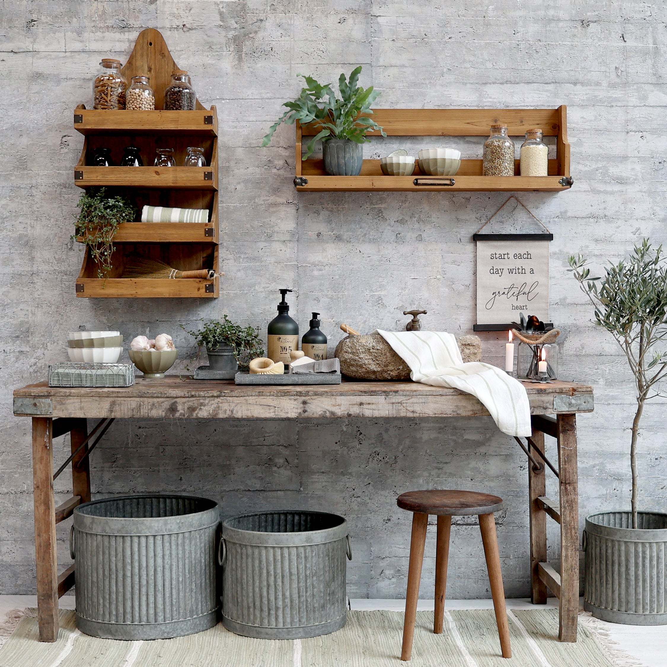 GRIMAUD ALTER HOLZTISCH - 120cm