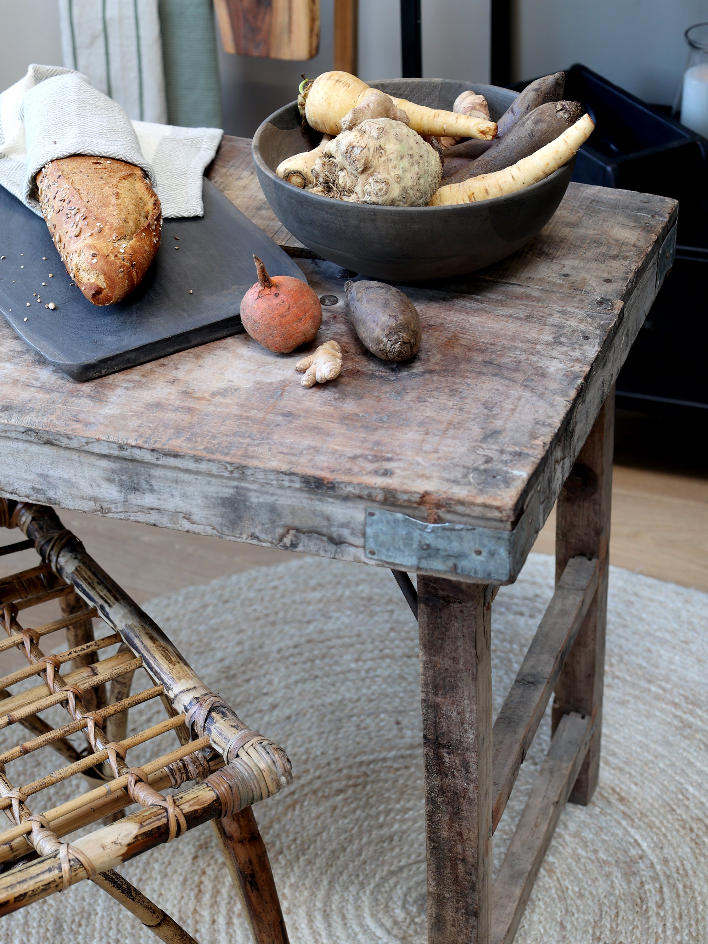 GRIMAUD ALTER HOLZTISCH - 120cm