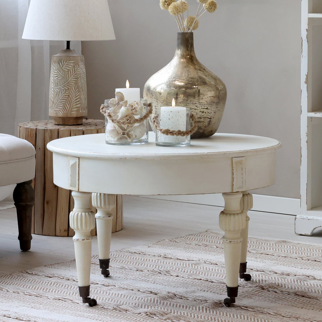 Marie Antoinette Sofatisch mit Rädern antique creme - Hauptansicht