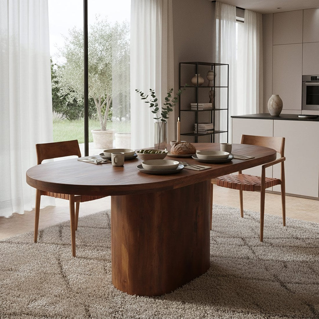 BULLNOSE ESSTISCH AUS MANGOHOLZ (3 GRÖßEN)