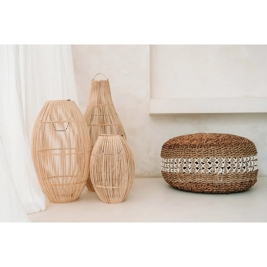 HANDGEFERTIGTER MAKRAMEE HOCKER