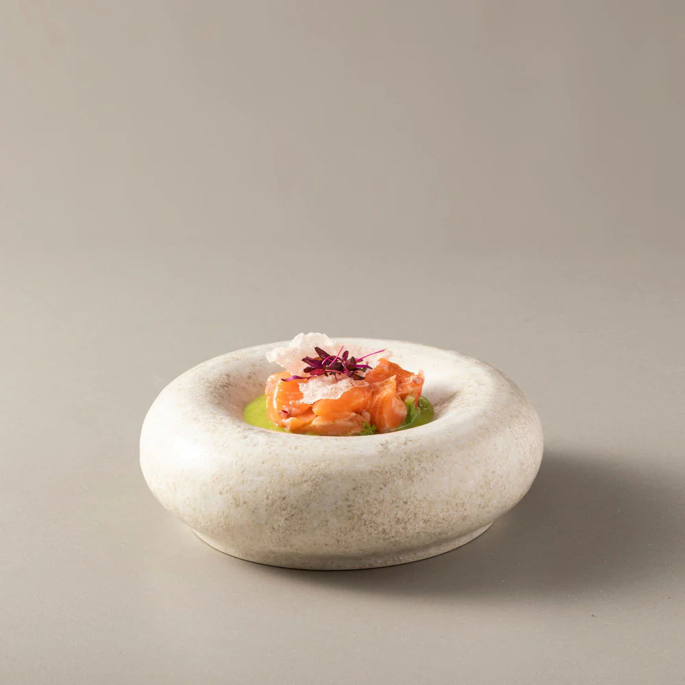RESONANCE PILLOW PLATE (BEIGE) - 18cm