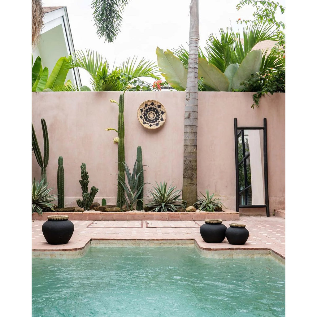 VASE MIT BASTDETAILS (SCHWARZ) - 27cm