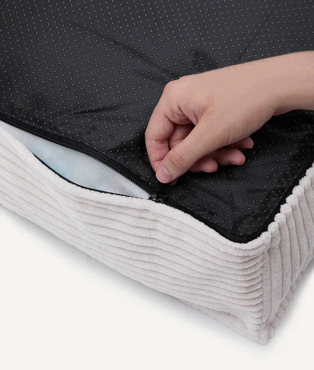 CUADRA HUNDEBETT MIT CORDBEZUG (WEIß)