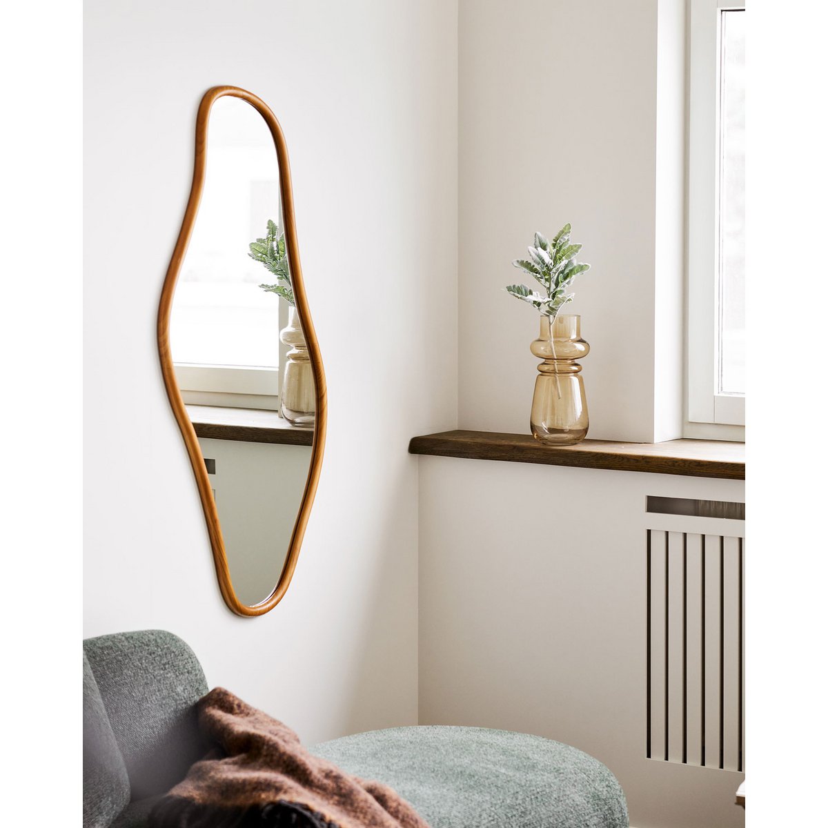 BRANDSBY SPIEGEL AUS KIEFERNHOLZ - 120cm