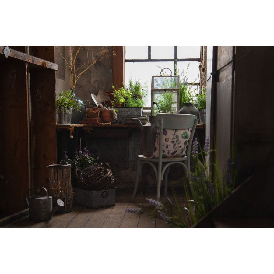 DEKO | GIEßKANNE AUS EISEN