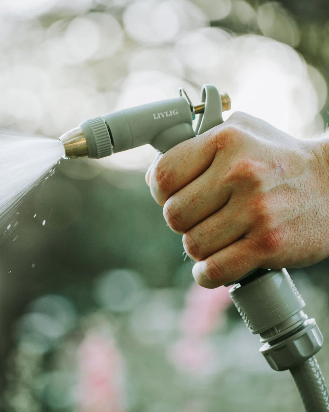 LIVLIG GARTENSPRITZE SET KUNSTSTOFF (AUTHENTIC ANTHRACITE)