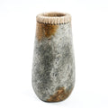 TERRAKOTTA VASE MIT BASTDETAIL (ANTIKGRAU) - 31cm