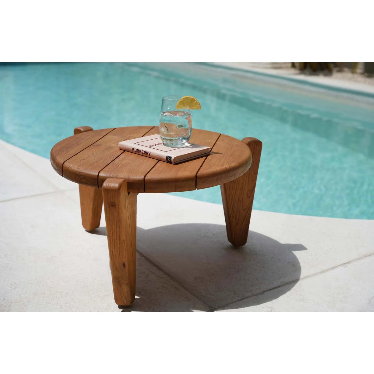 WASSERGLAS AUS RECYCELTEM GLAS