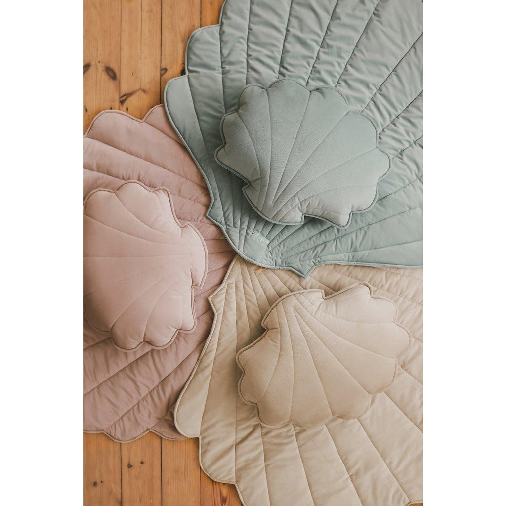 SAMT-MUSCHELKISSEN (POWDER MINT) - 60cm