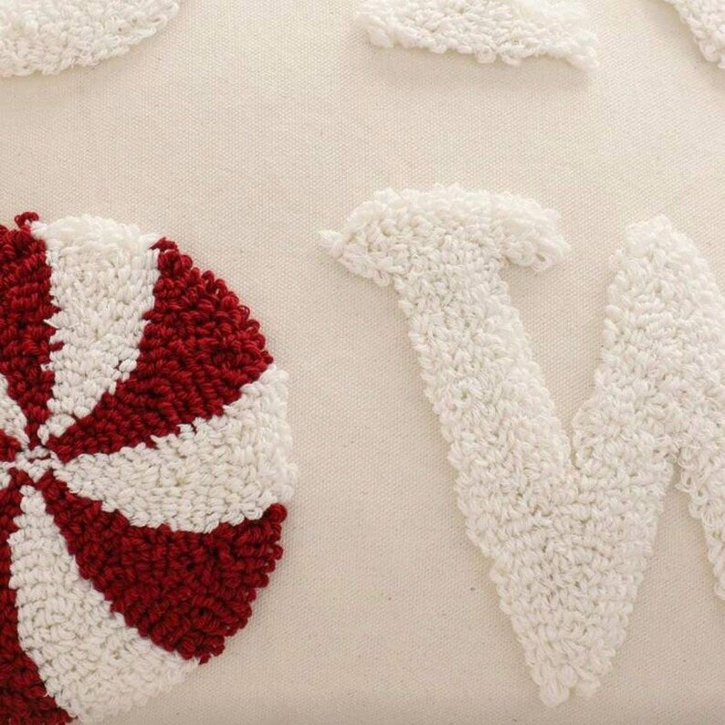 KISSENBEZUG | GESTICKTER SNOW SCHRIFTZUG