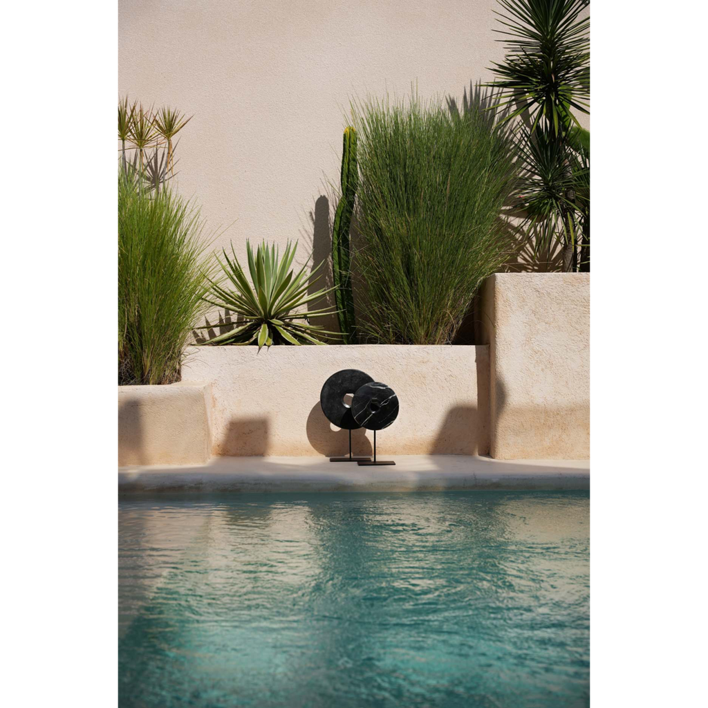 MARMORSCHEIBE AUF STÄNDER (SCHWARZ) - 35cm