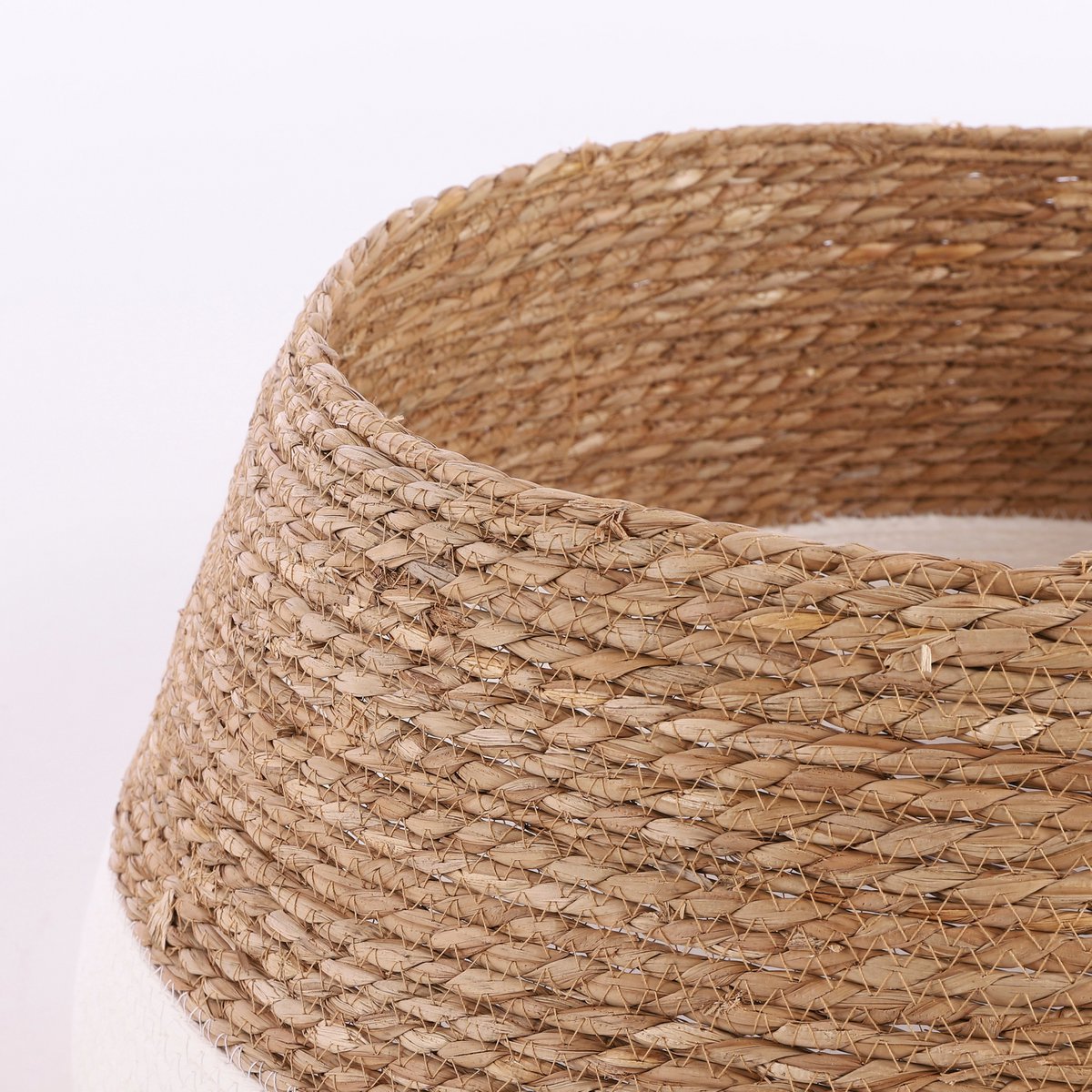 WEIHNACHTSBAUMROCK AUS SEEGRAS (WEIß) - Ø50 cm