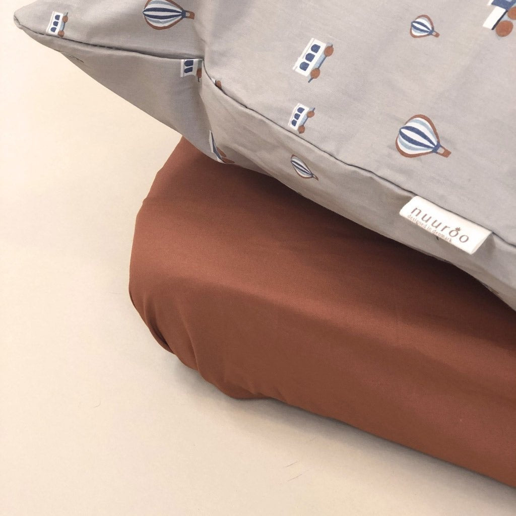 BABY BETTLAKEN (ROT) - 120x60cm