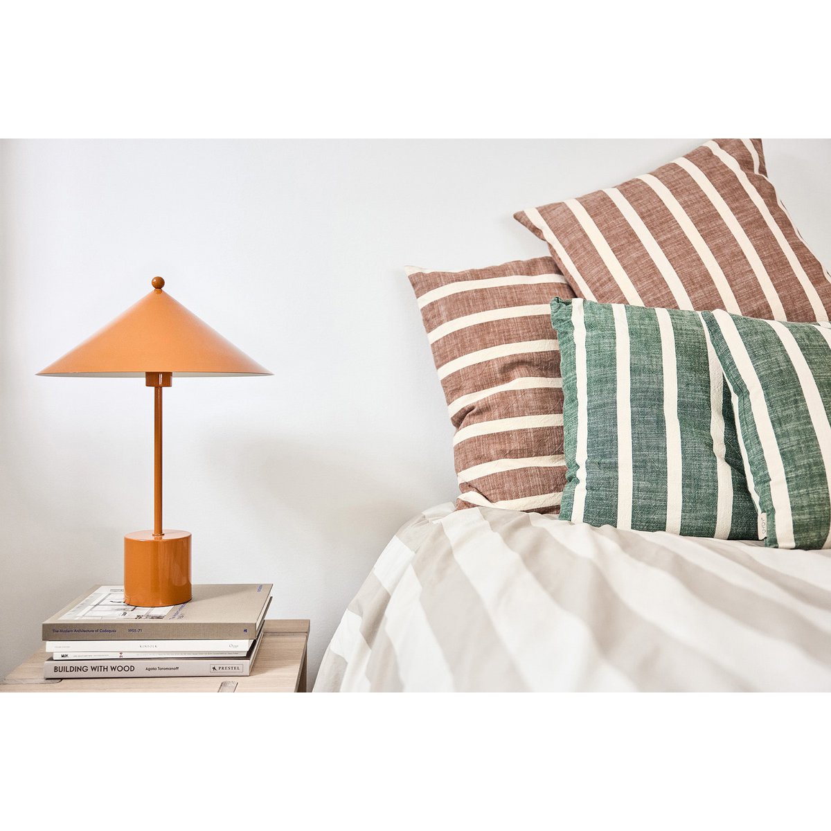 KARA KISSENBEZUG (BRAUN/WEISS GESTREIFT)