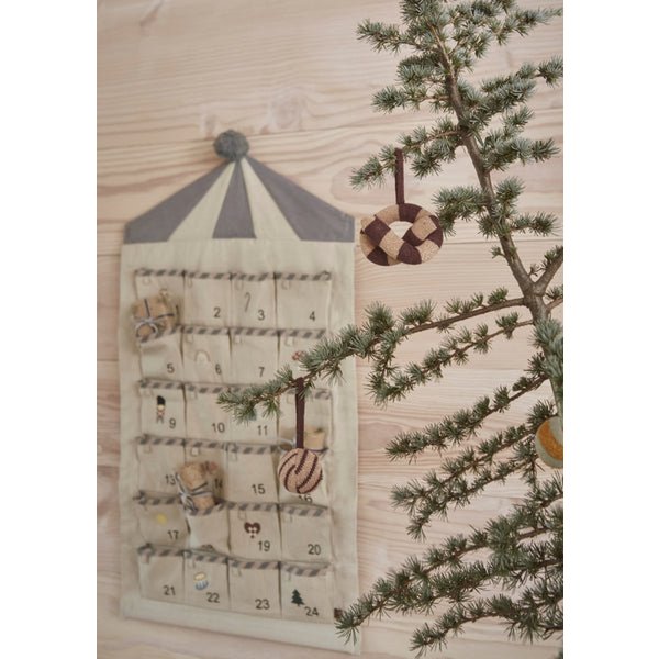 ZIRKUS ADVENTSKALENDER