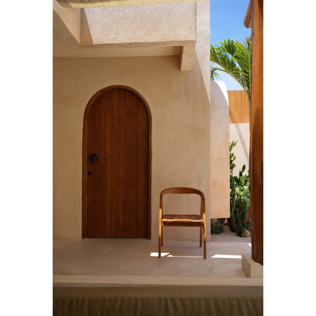 OUTDOOR STUHL AUS TEAKHOLZ