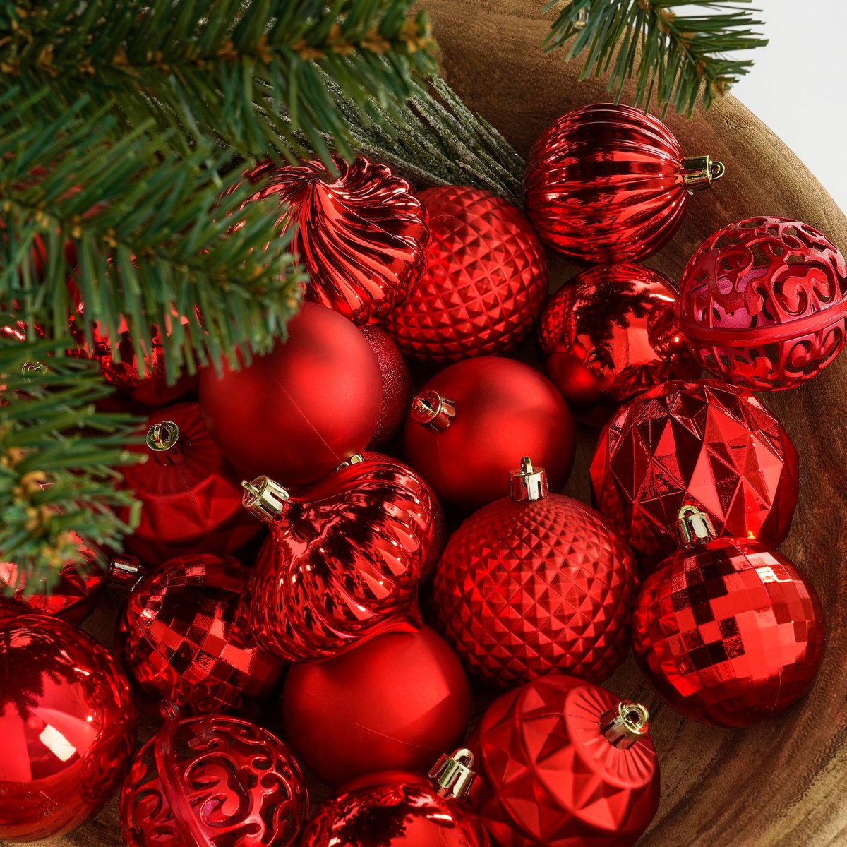 UNZERBRECHLICHE WEIHNACHTSKUGELN (ROT) - Ø7cm (60 Stk.)