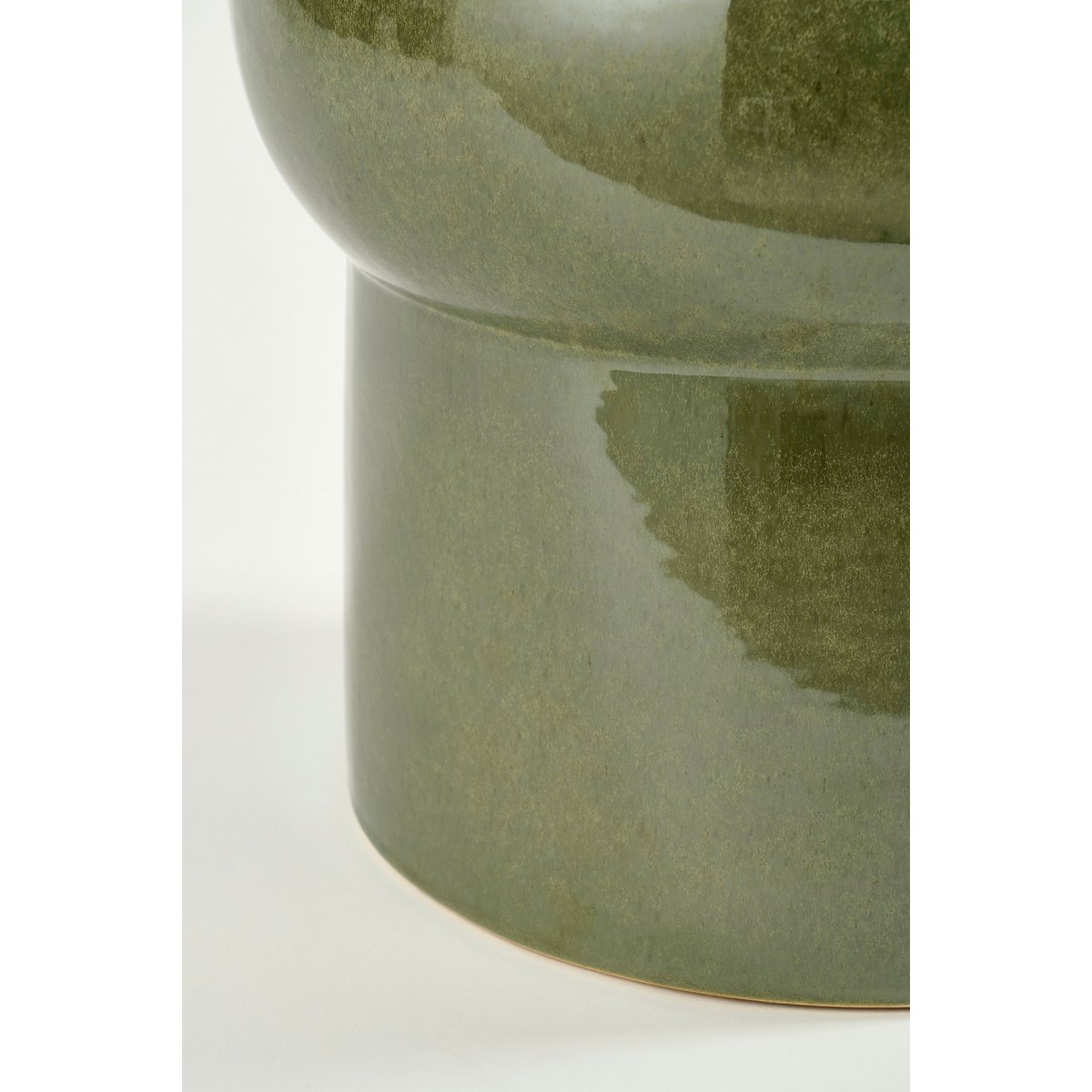 VENDI KERAMIK BEISTELLTISCH (OLIV) - Ø32 cm