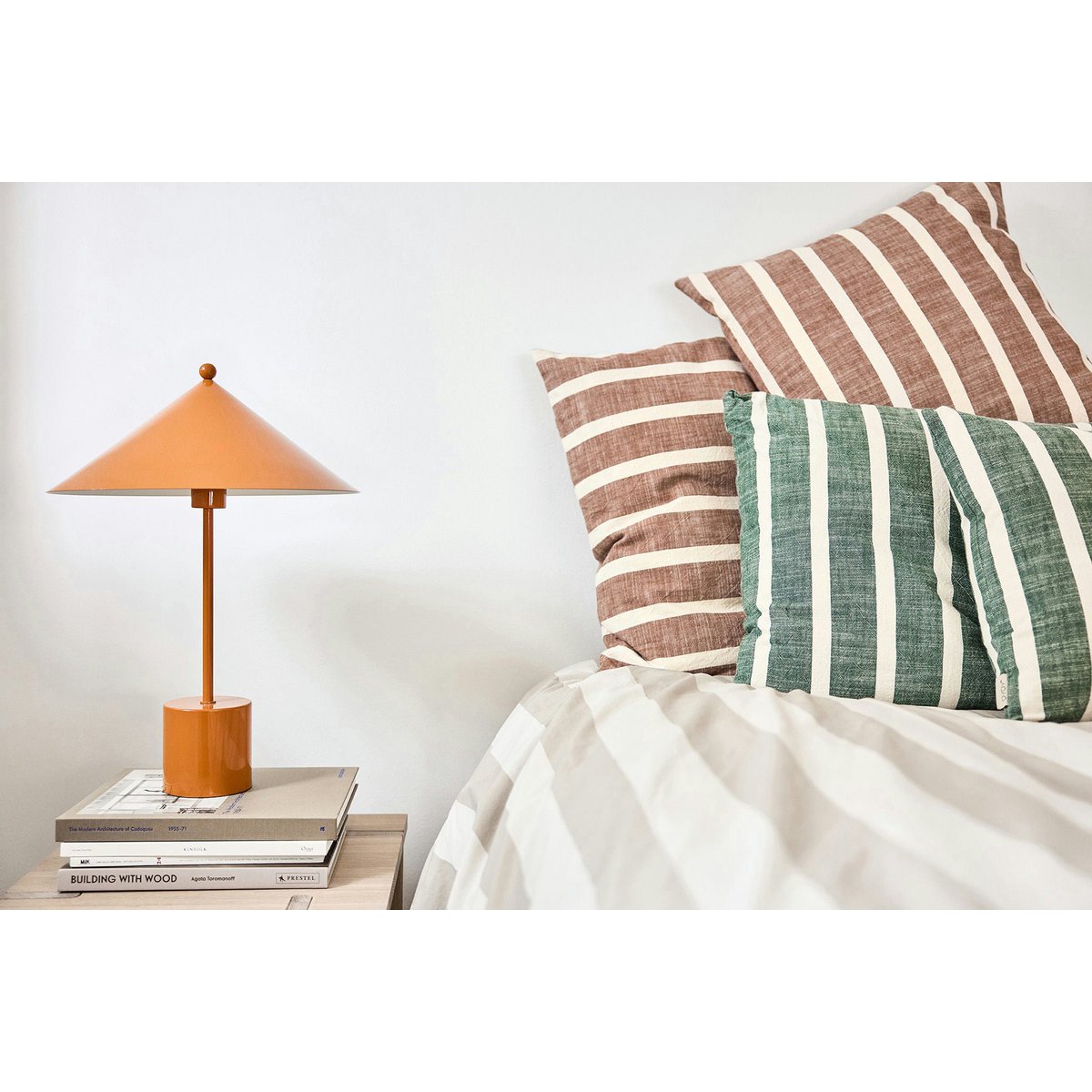 KARA KISSENBEZUG (GRÜN/WEISS GESTREIFT)