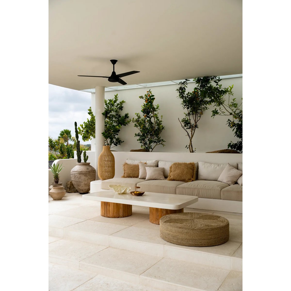 SITZHOCKER AUS SEEGRASGEFLECHT - Ø100cm