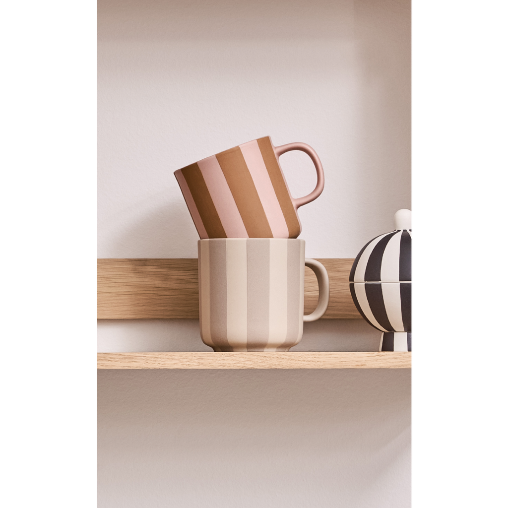 HANDBEMALTER TOPPU BECHER (ROSA/BRAUN GESTREIFT)