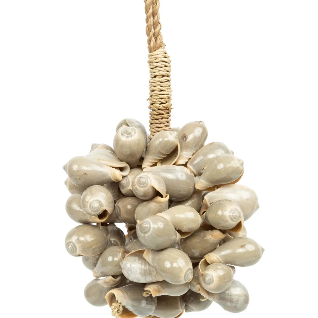 GRAUE MUSCHEL QUASTE