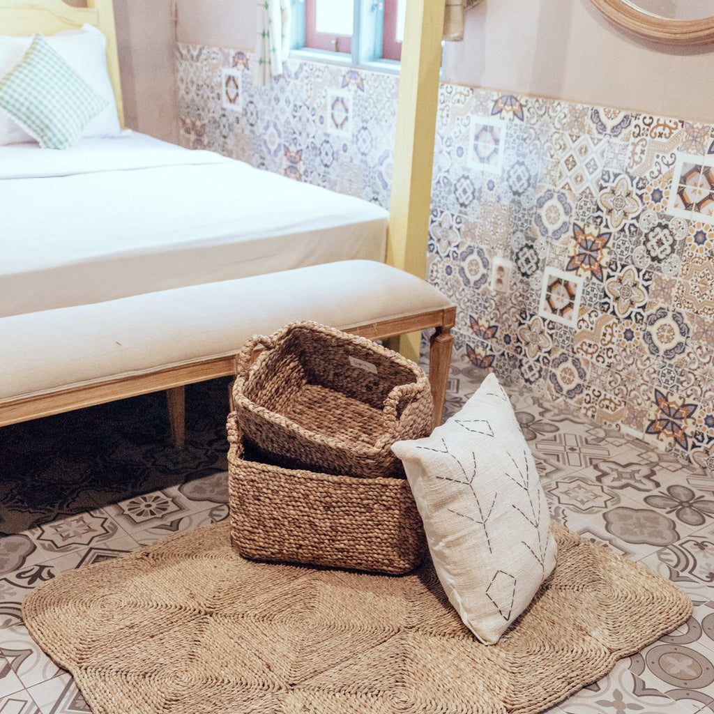 AUFBEWAHRUGSKORB AUS WASSERHYAZINTHE