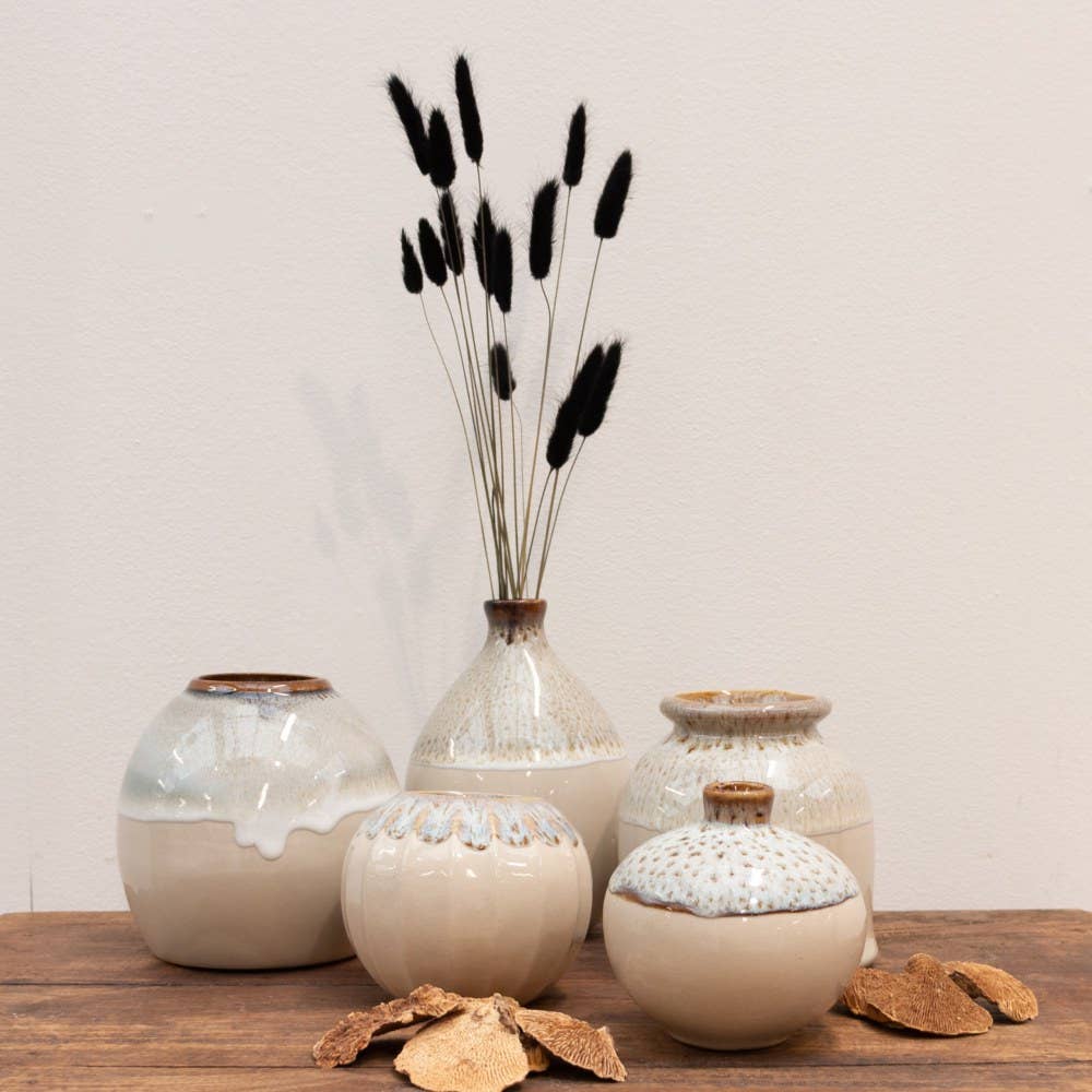 FLASCHENVASE AUS KERAMIK