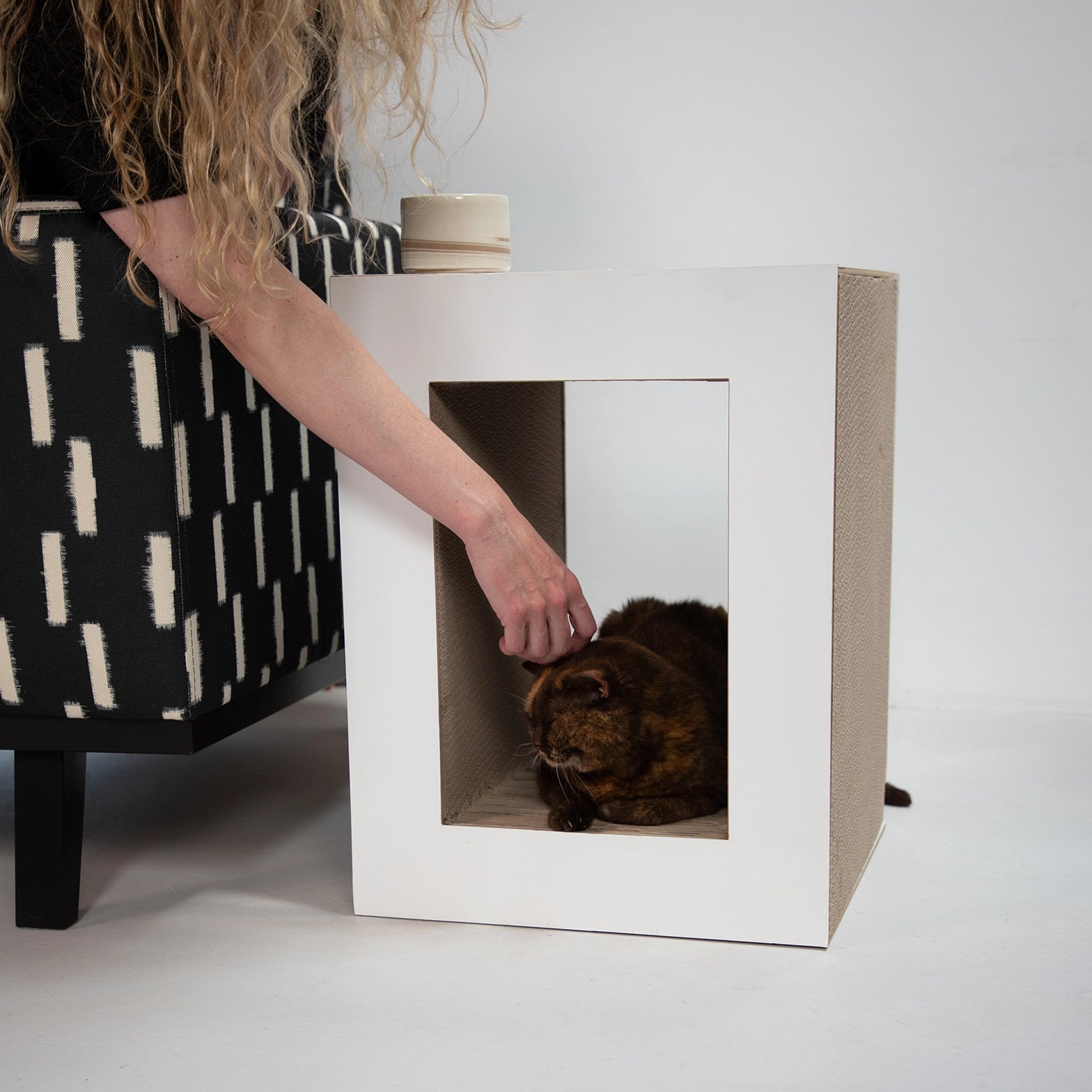 KATZEN KRATZBOARD - TISCH
