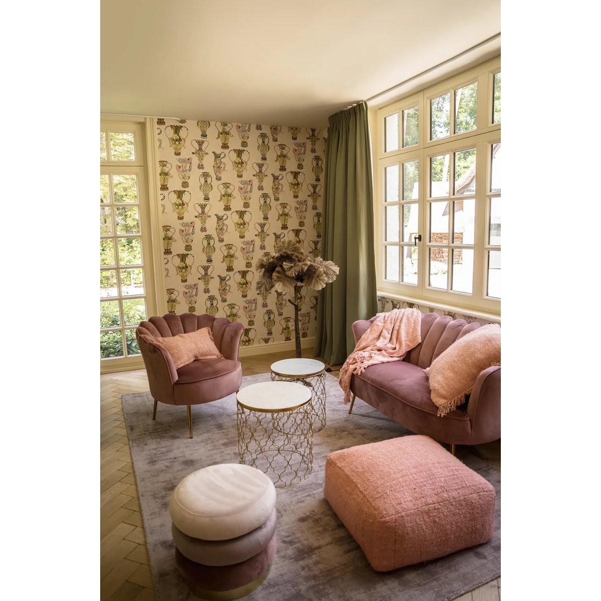 HANDGEWEBTER POUFFE (LACHSROSA)