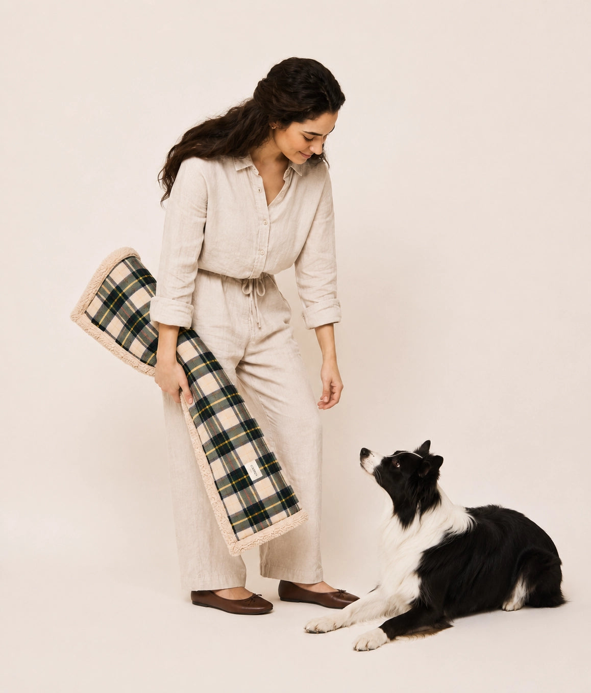 TOIA HUNDEDECKE MIT KAROMUSTER