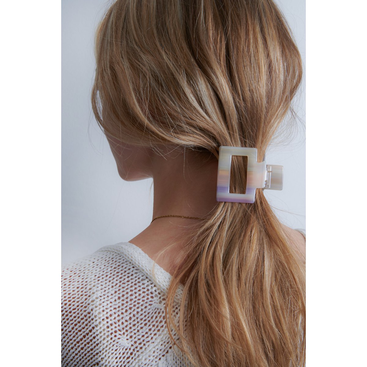 HAARKLAMMER SQUARE - MARBLE