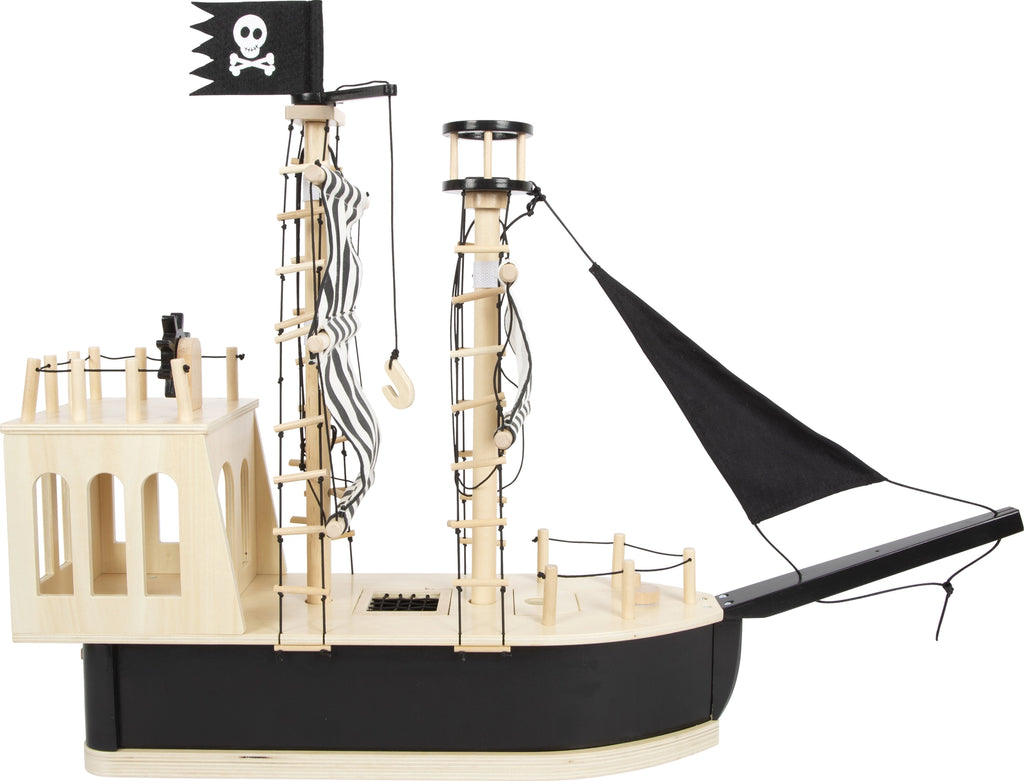 HOLZ PIRATENSCHIFF