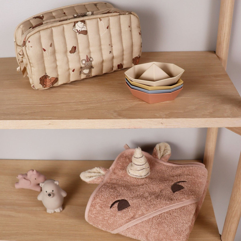 AKI JUNIOR-BADETUCH MIT KAPUZE - EINHORN