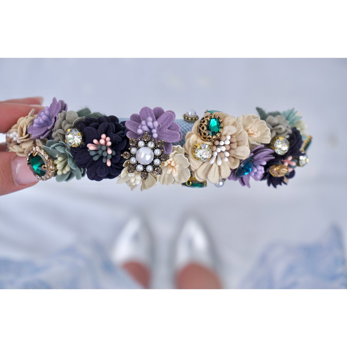 HAARREIF BLUMEN - HELLBLAU